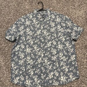Express button down shirt Men’s